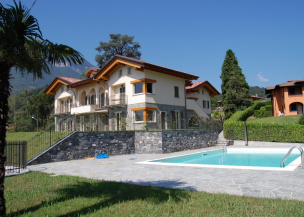 Modern complex in Menaggio