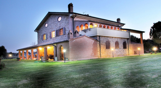 Renovated house in Tuscany