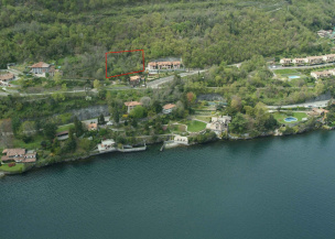 Unique panoramic building plot on Lake Como
